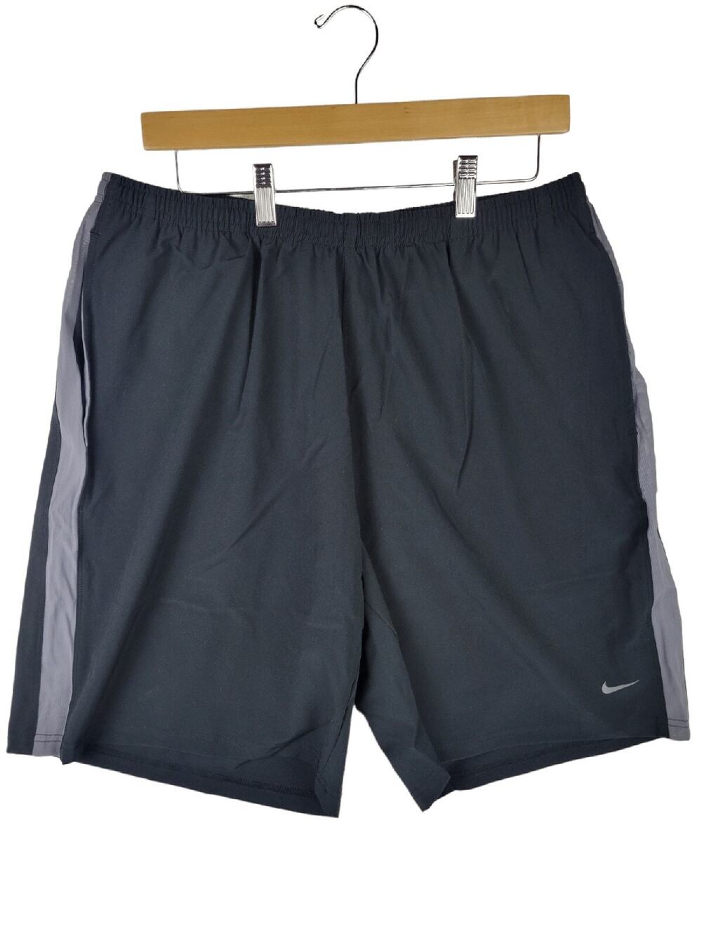 NIKE MENS Black Training Sports Activewear Shorts W/ Gray Stripe SZ (XL) NOS